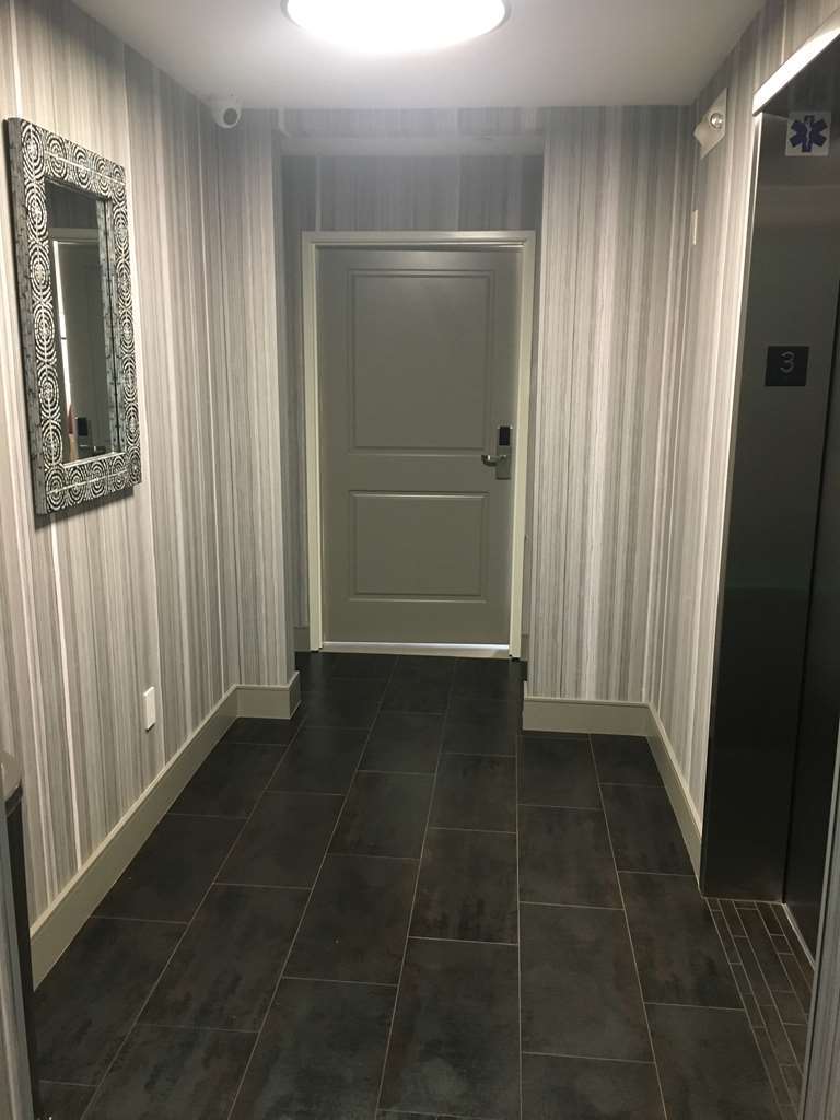 Best Western Plus Temecula Wine Country Hotel & Suites Konforlar fotoğraf
